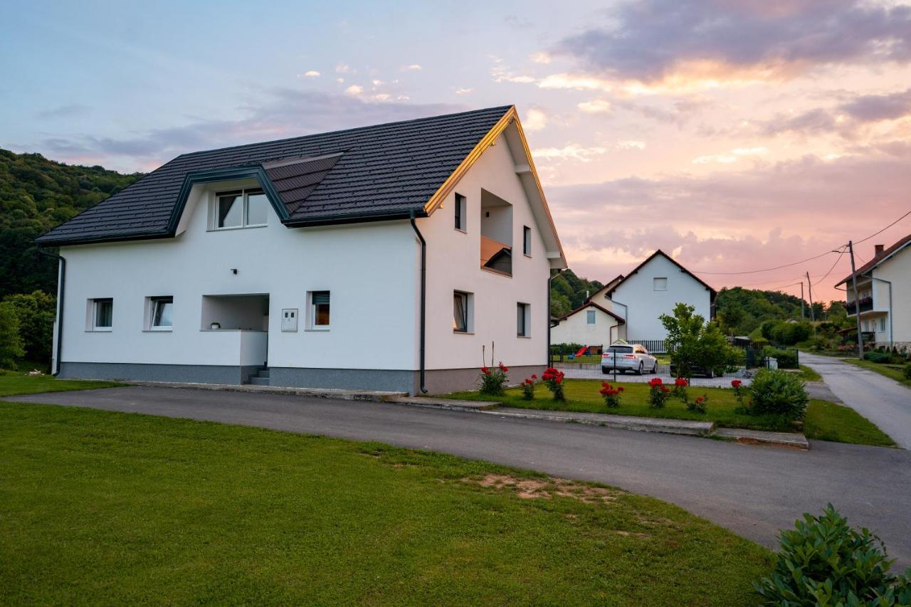 Apartments & Room Forest Slunj Exterior foto